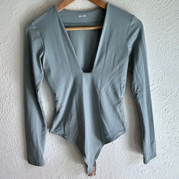 Alix NYC Jules Deep V-Neck Long Sleeve Bodysuit Blue Sz Medium - Picture 2 of 8